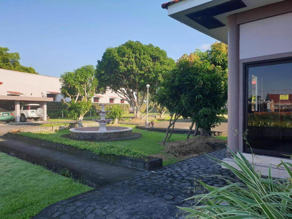Mayon View Garden Apartelle Sa Bukid Legazpi Exterior foto