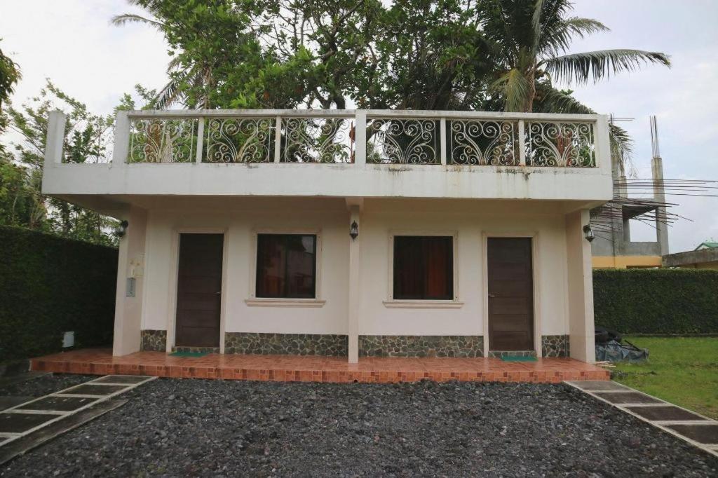 Mayon View Garden Apartelle Sa Bukid Legazpi Exterior foto
